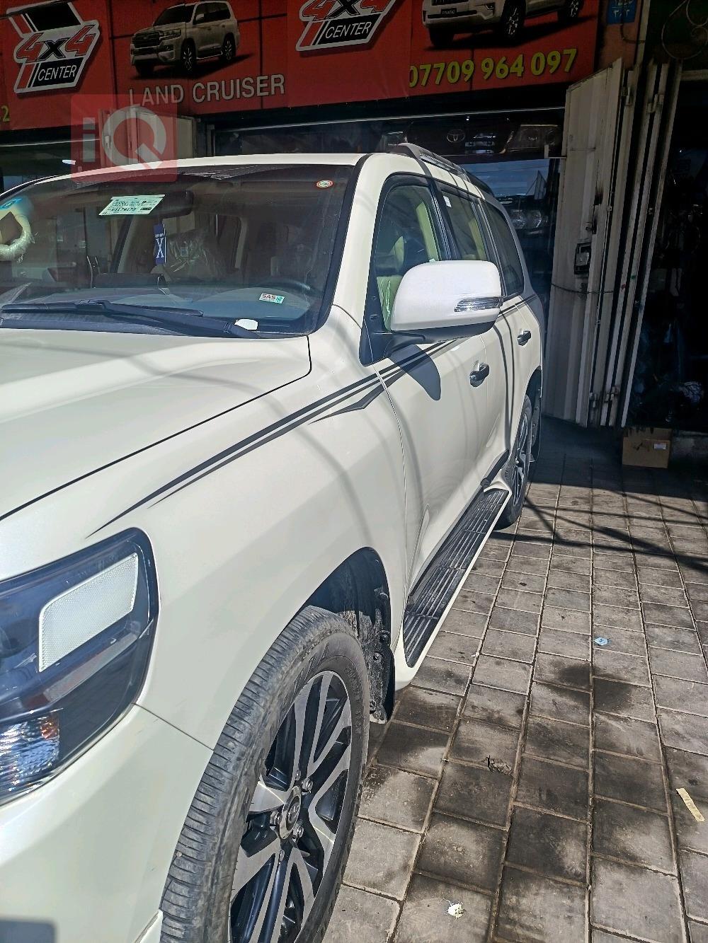 تويوتا لاندكروزر